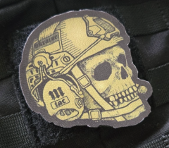 Kasklı Kurukafa Morale Patch